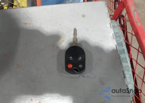 2010 Ford Escape Xlt из США, поврежденный, VIN 1FMCU0D79AKD41391